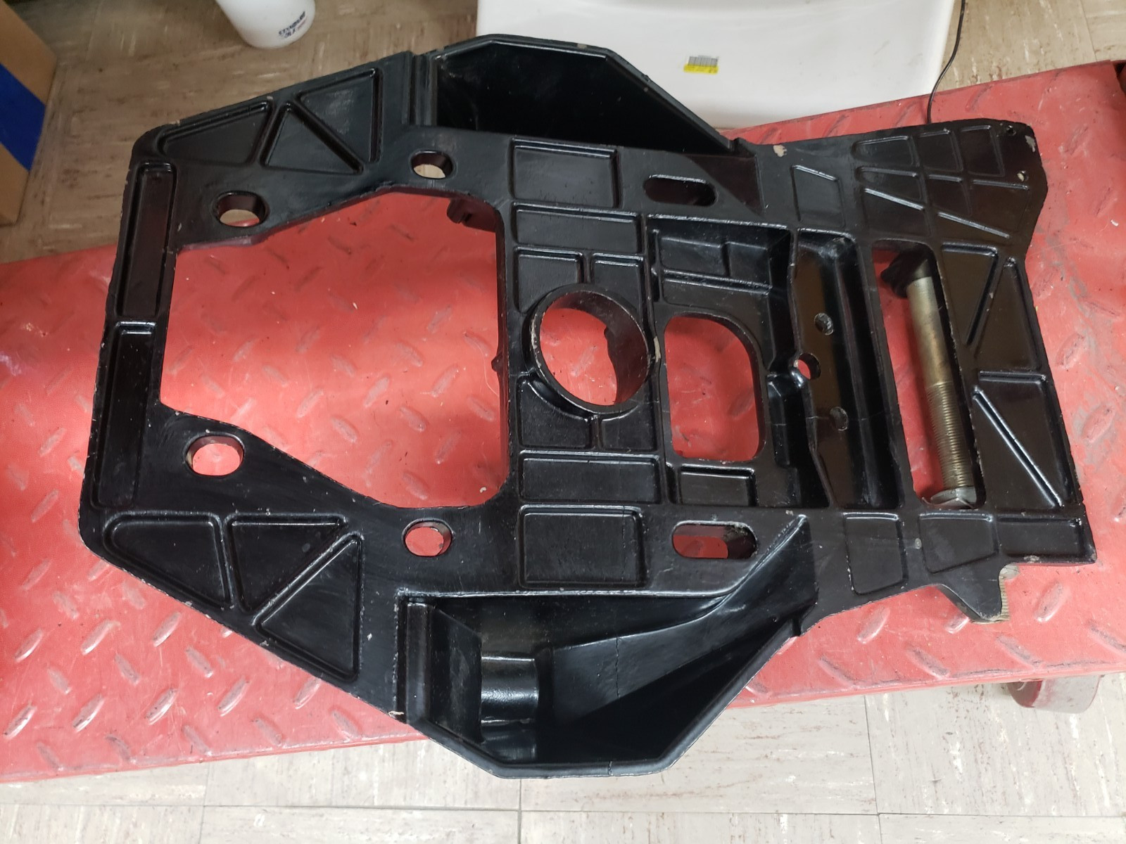 Mercruiser 49701 / 65550 / 65545 Pre-Alpha Transom Plate