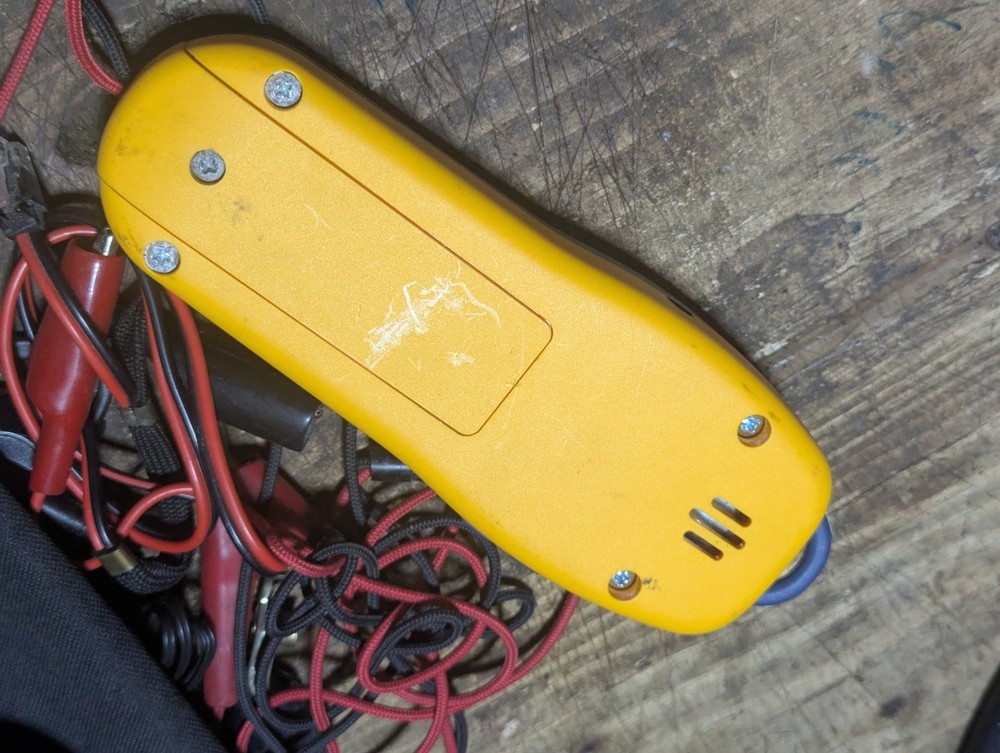 Fluke Networks TS25D Telephone Test Set