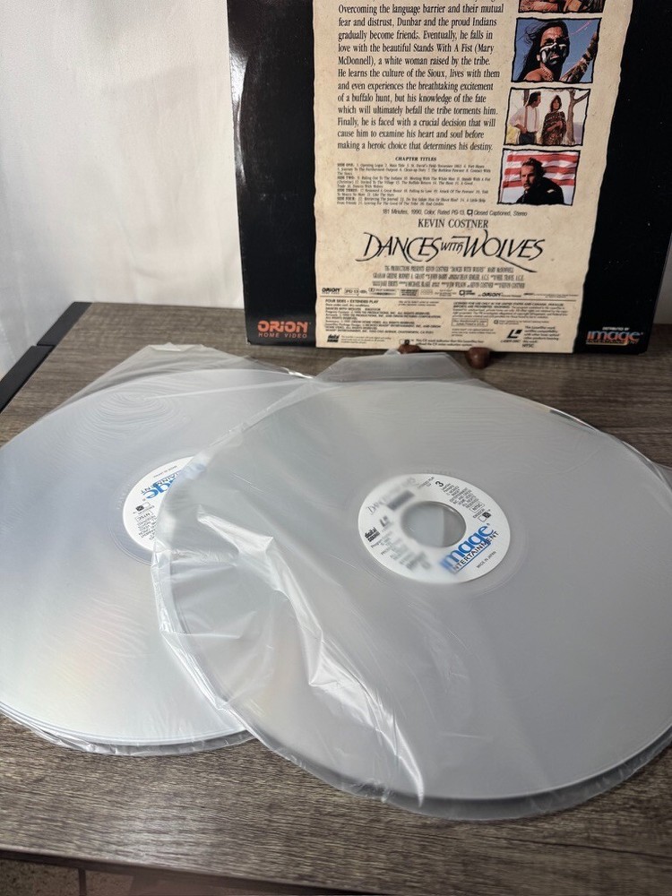 Laserdisc DANCES WITH WOLVES 1990 Kevin Costner Widescreen Edition - Untested