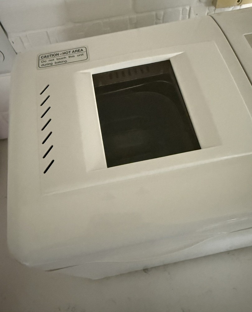 Toastmaster Corner Bakery Automatic Bread Maker Machine Model 1170S Butter Cover