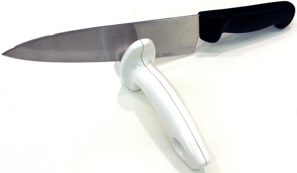 Pampered Chef EZ SHARP Knife Sharpener