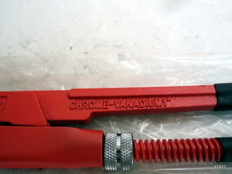 1" Swedish Pattern Pipe Wrench.12in