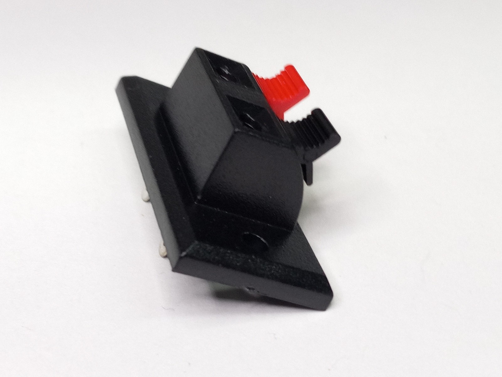 Push-Terminal Speaker Wire Connector Panel With Red & Black Terminals