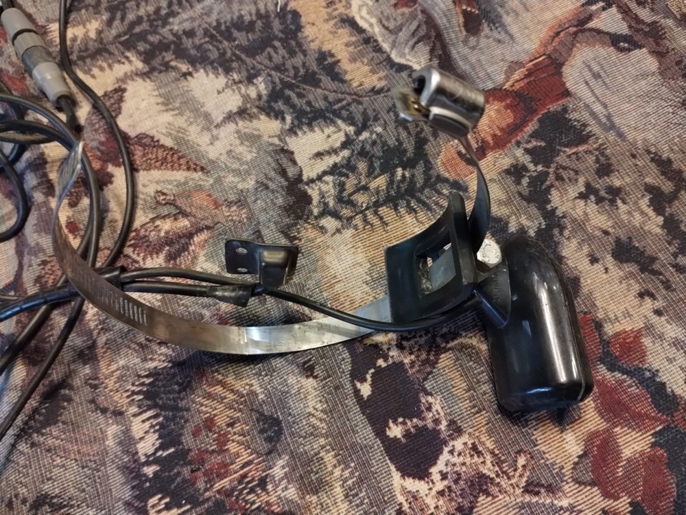 Transducer Wide Angle With Temperature Sensor