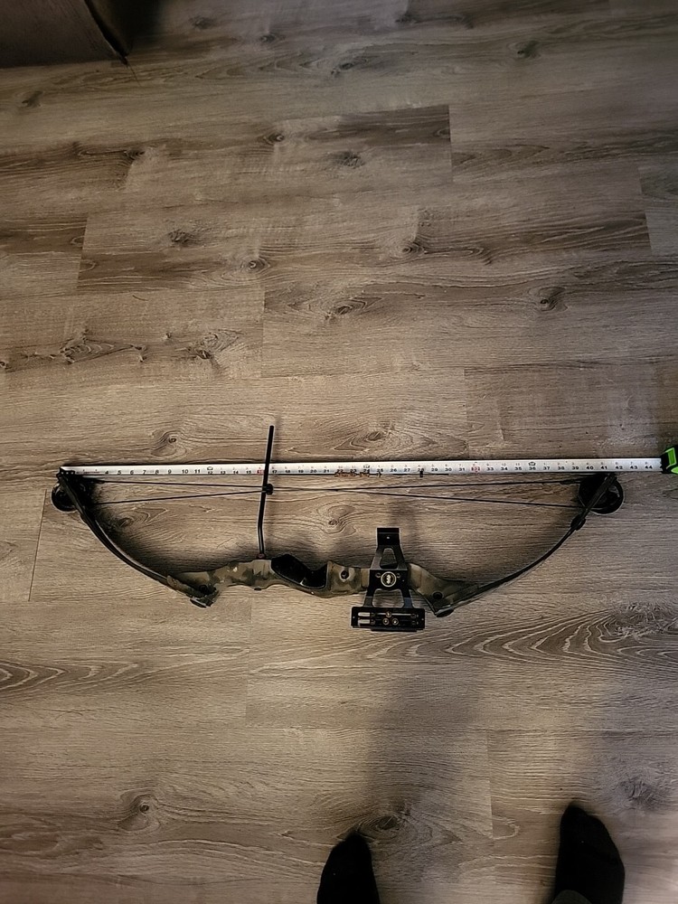Beartooth Hunter Alpine Series Compound Bow