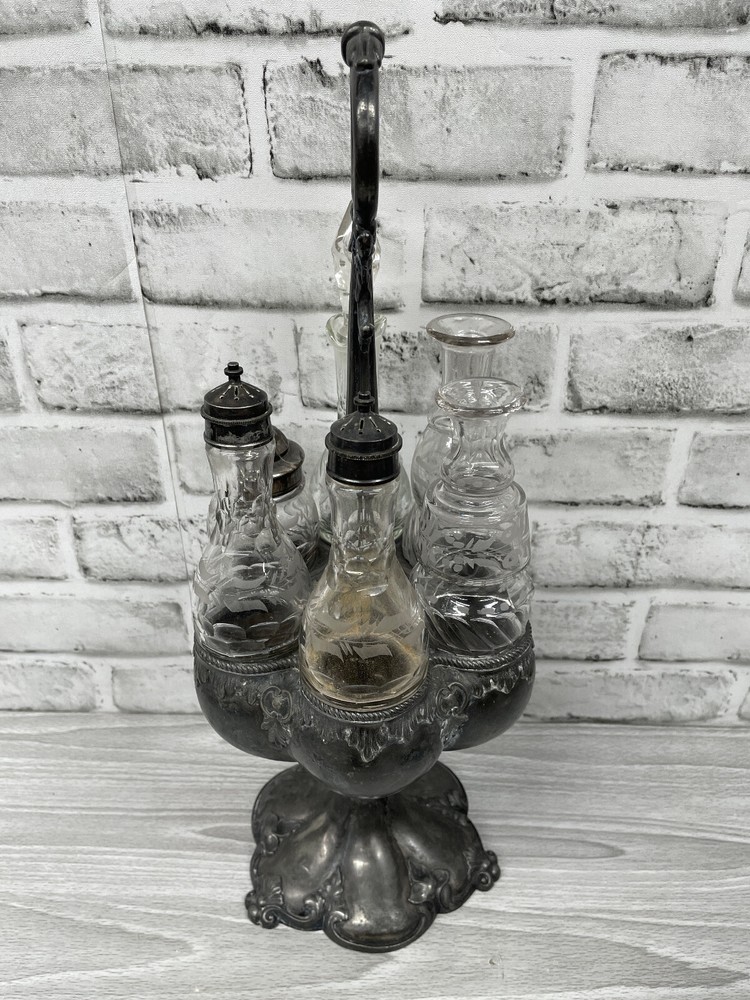 Silverplate Reed & Barton Cruet Set #1659 7 Piece On Stand