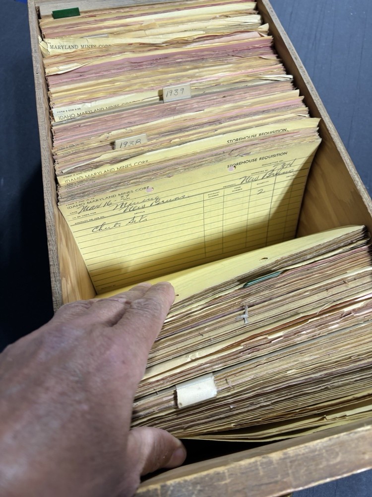 1920s 1940s Mining Papers Powder Box