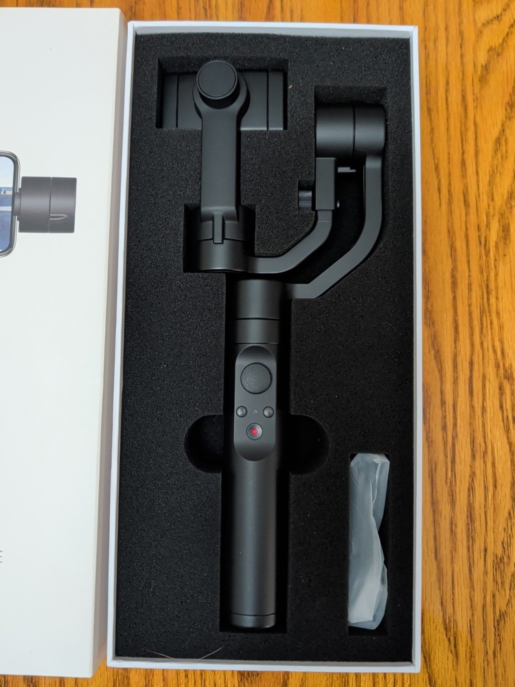Yi Smartphone Handheld Gimbal 360 degree3-Axis