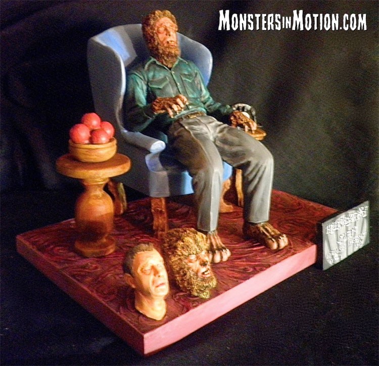 Aurora Monster Scenes Scale Transformation Scene Model Kit: 05WBL01