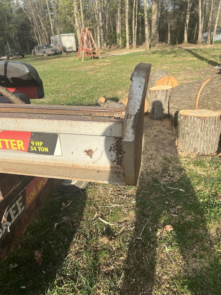 Husky 34 Ton Wood Splitter