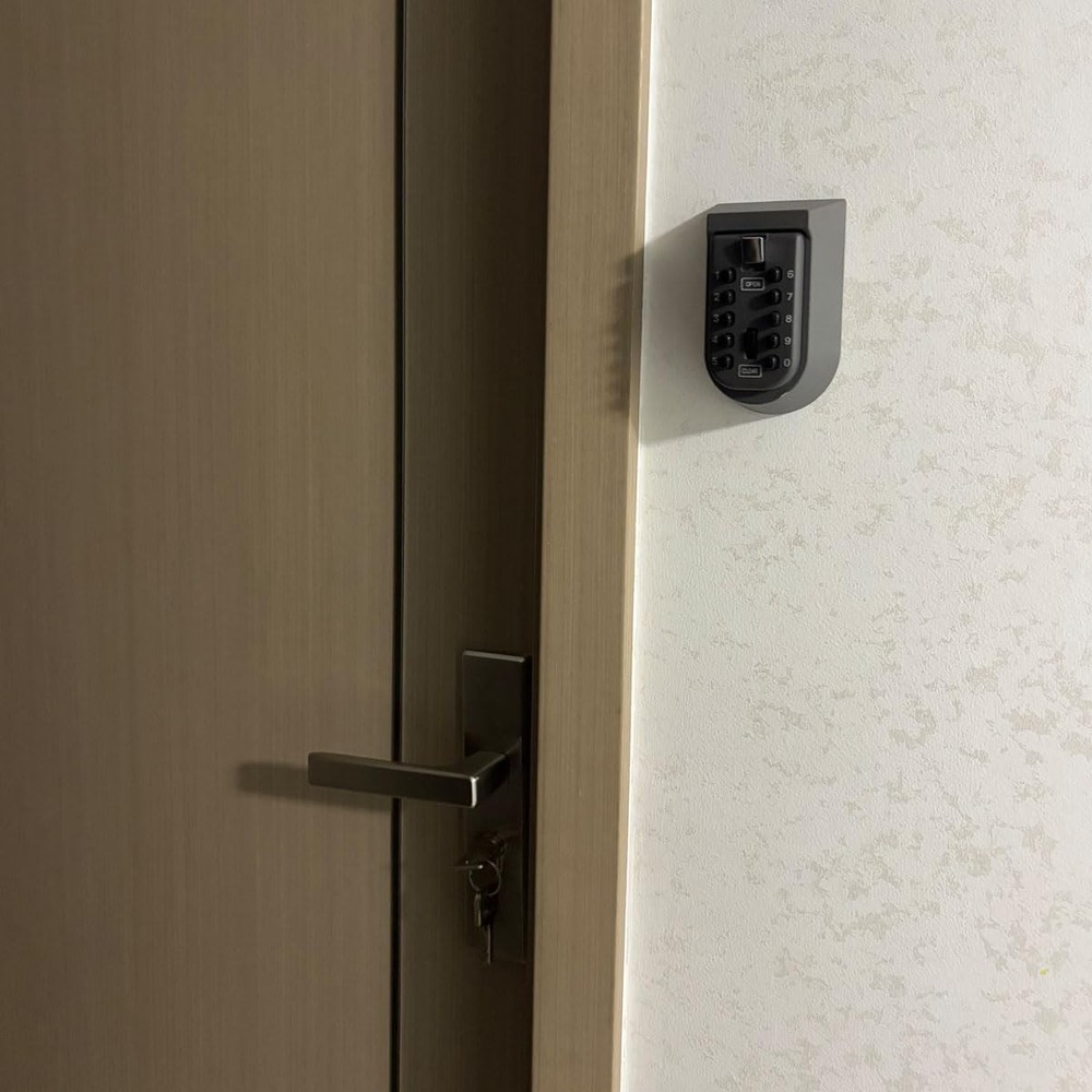 Key Lock for Outside Wall Mount, Waterproof Spare Key Storage , 10-digits Com...