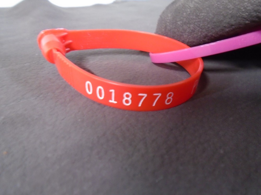 Nubuck Deer Leather #0018778 Row 159