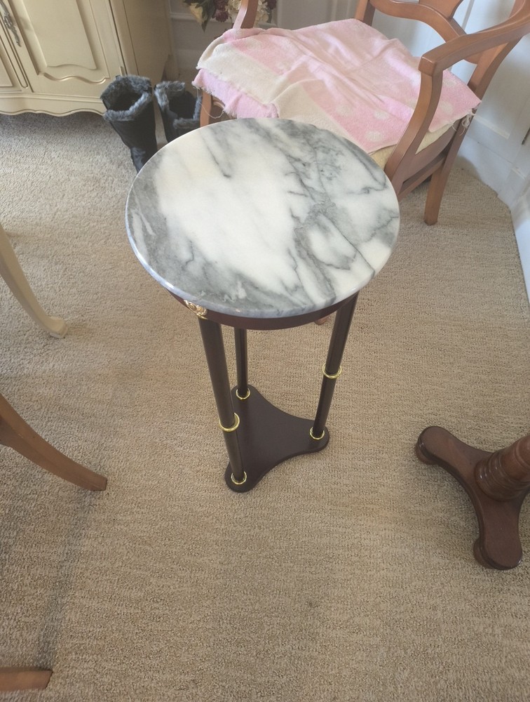 Marble Top Side Table made in Taiwan