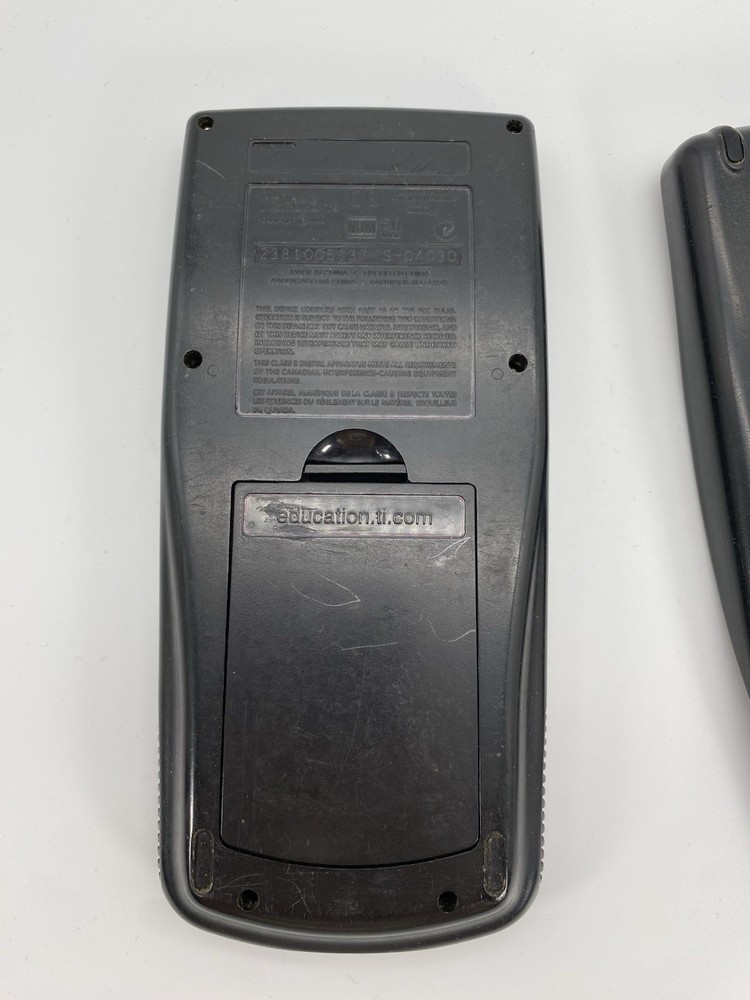 Texas Instruments TI-83 Plus Graphing Calculator Black Cover Working Students