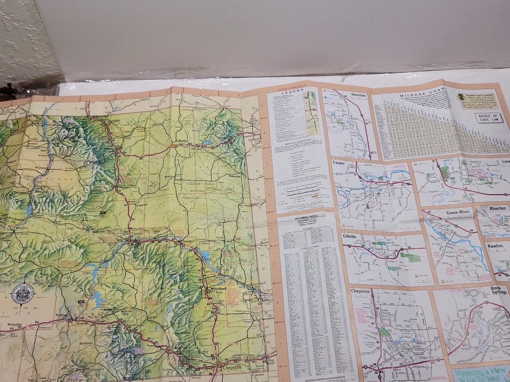 Wyoming Highway Foldable Map Travel planning