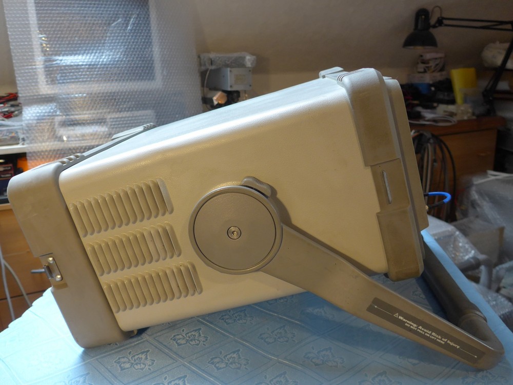 Agilent E4407B Spectrum Analyzer 26.5GHz with options