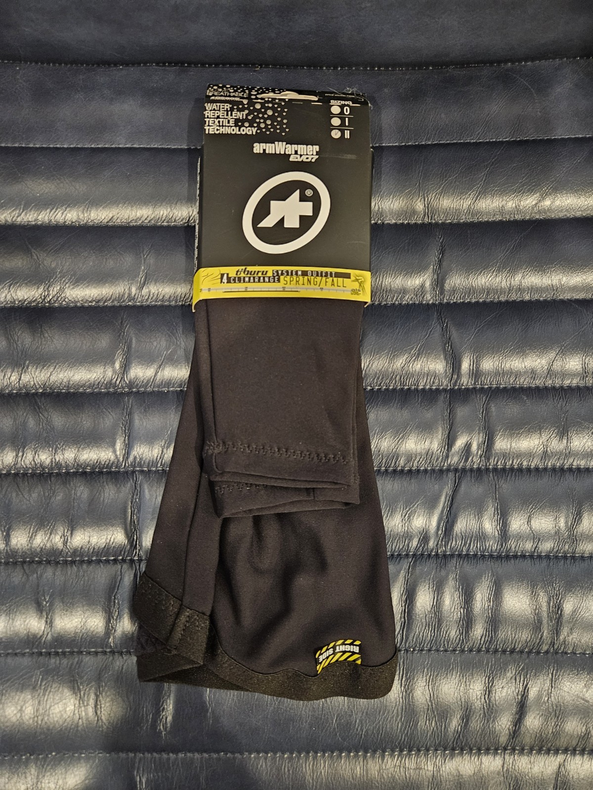 Assos Arm Warmers Evo7 Water Repellent For Cycling Black Size II