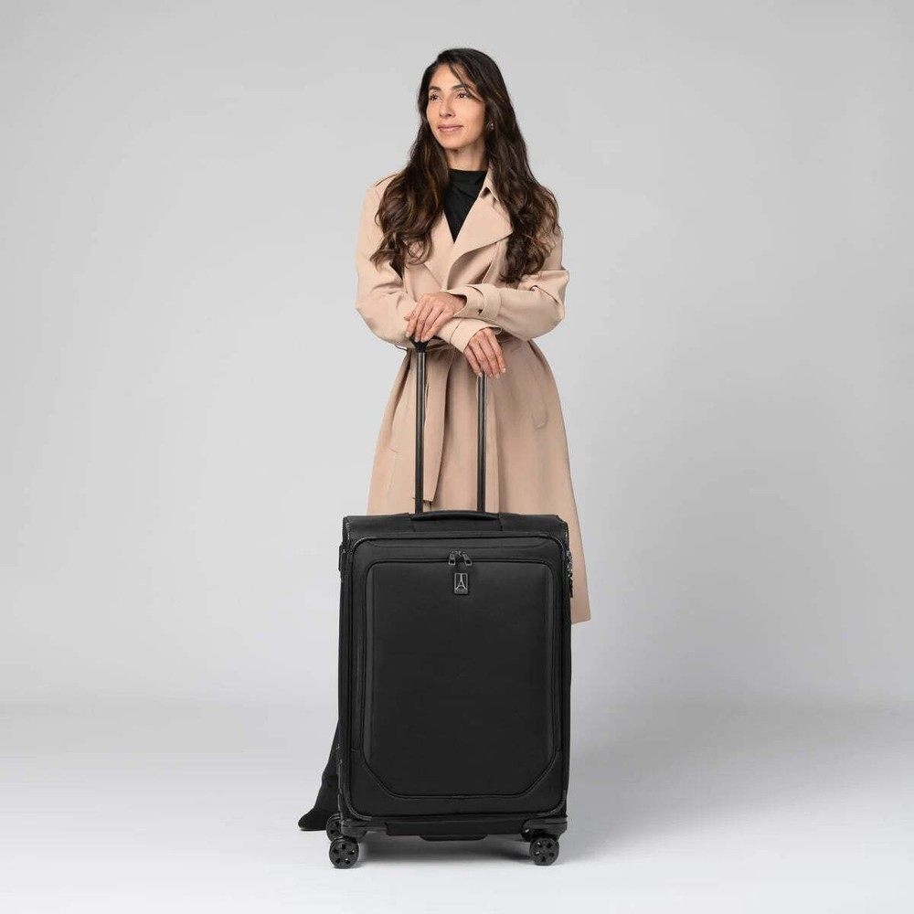 Travelpro Crew Classic Medium Check-in Spinner - Black