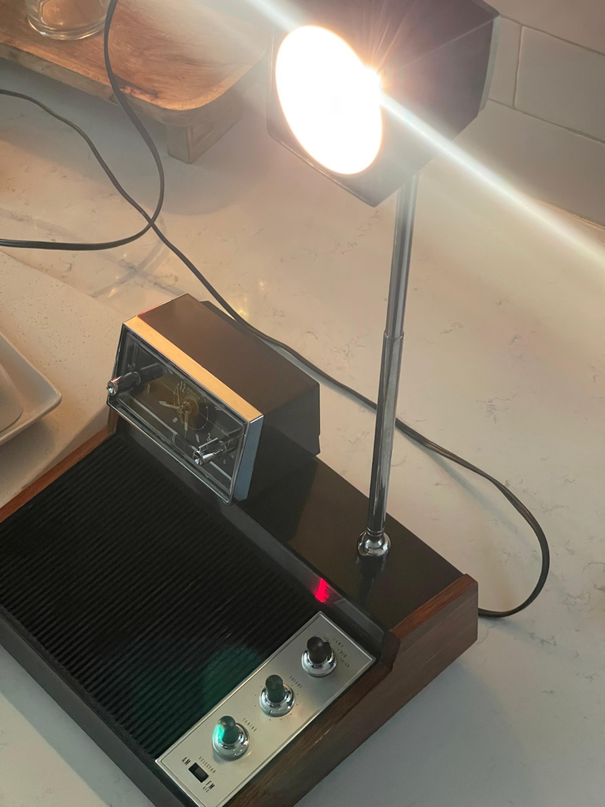 1960s Solid State YORK Rosewood MCM Clock Radio Desk Bedside Table Lamp.