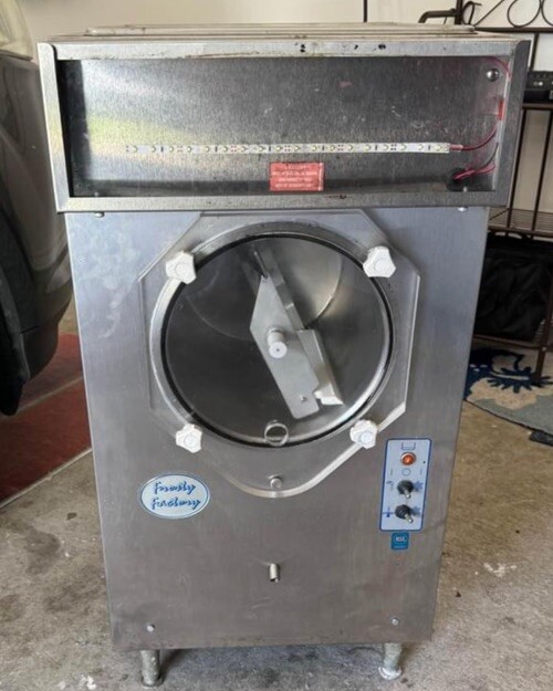 Frosty Factory Machine 235R