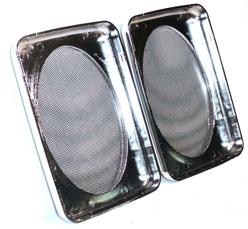 speaker cover set(2) rectangular 7 x 4 7/8 chrome plastic for 379 Peterbilt