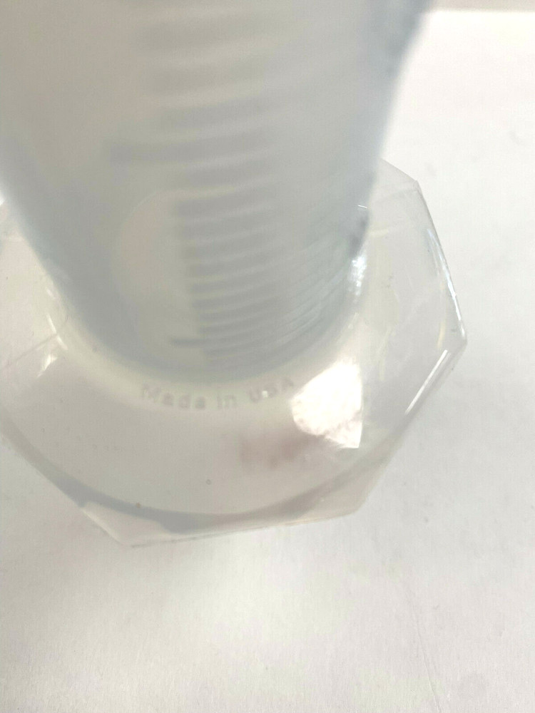 Plastic Graduated Cylinder 250 mL