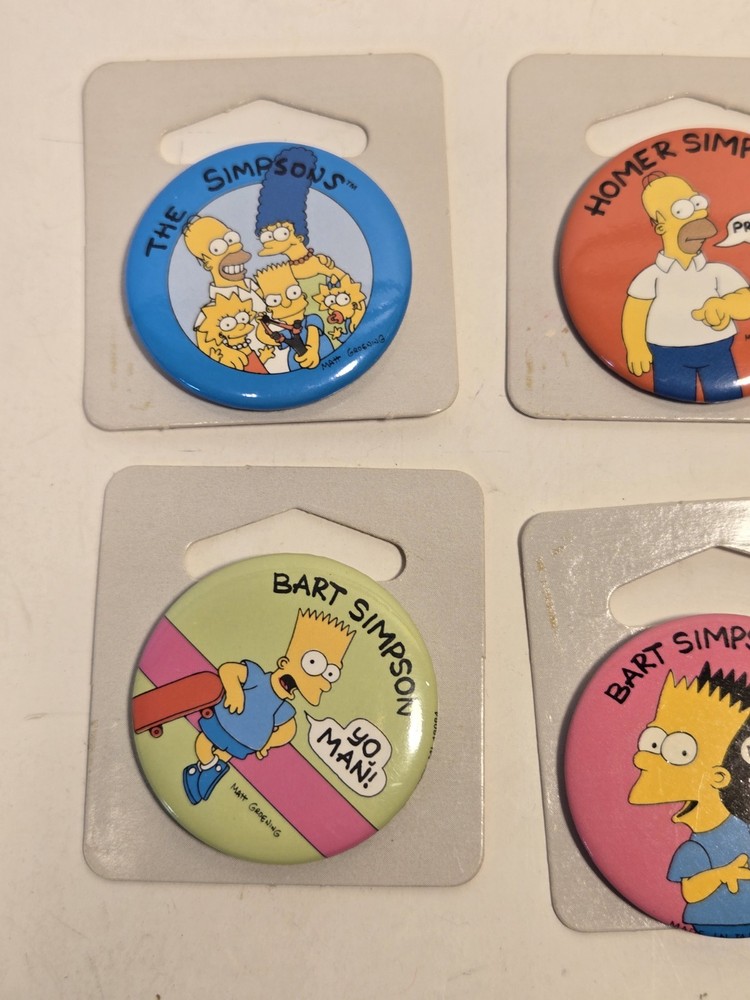 7 Vintage The simpsons Buttons