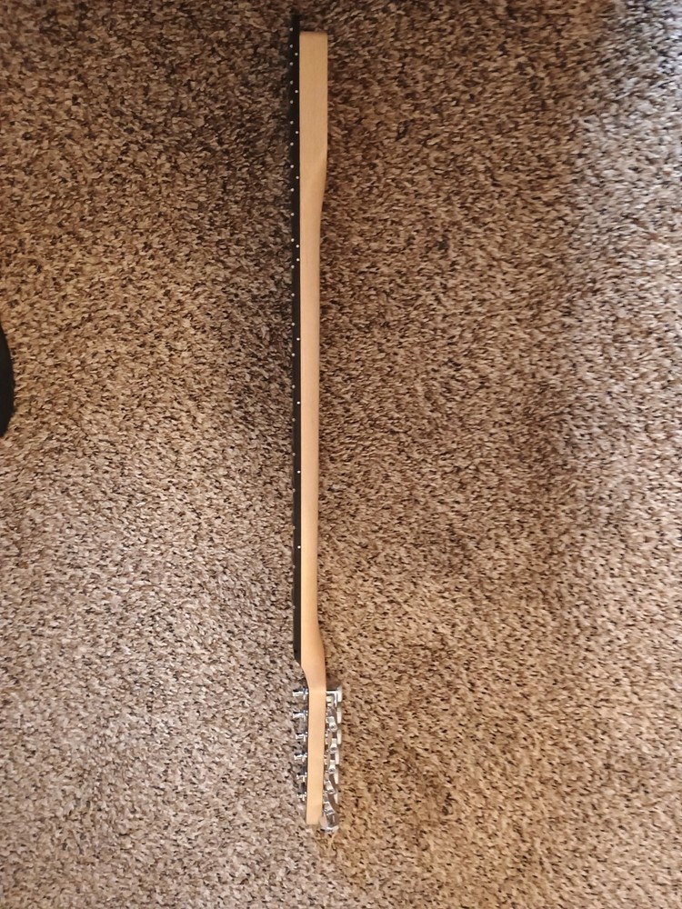 Stratocaster neck, ESP / snapper headstock