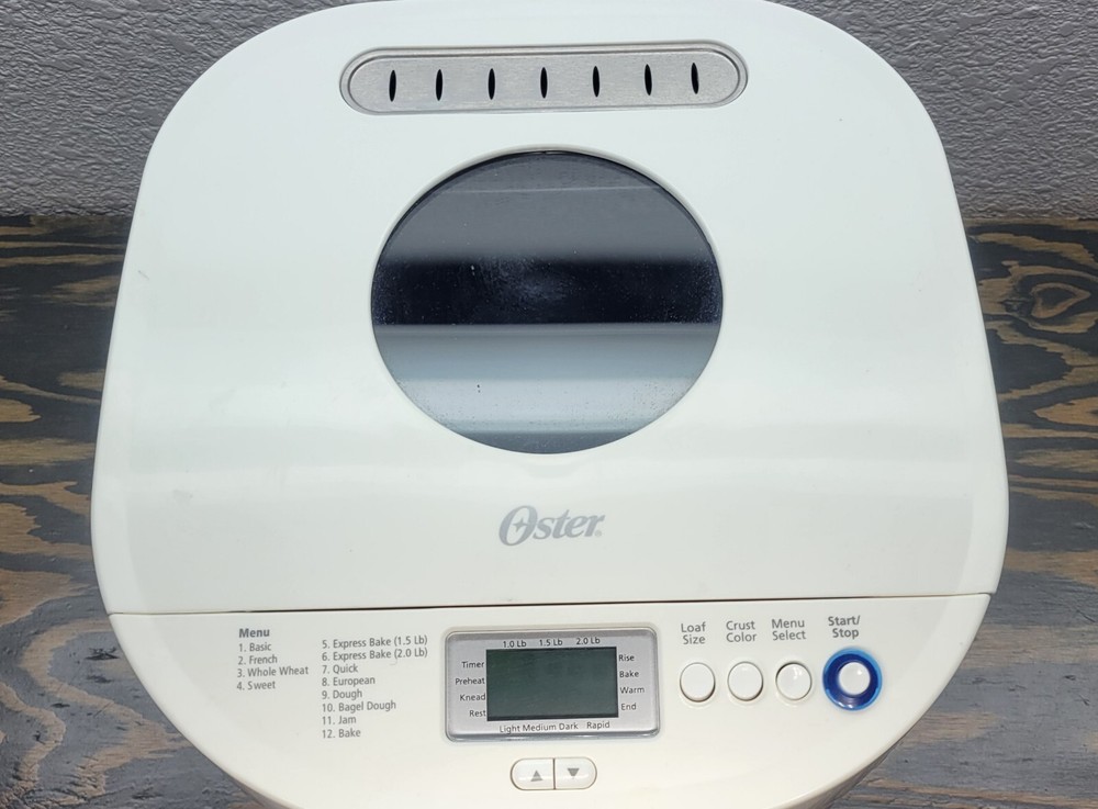Oster Bread Maker Express Bake 2 lb Loaf Type BM-1 Model CKSTBRTW20 no paddle