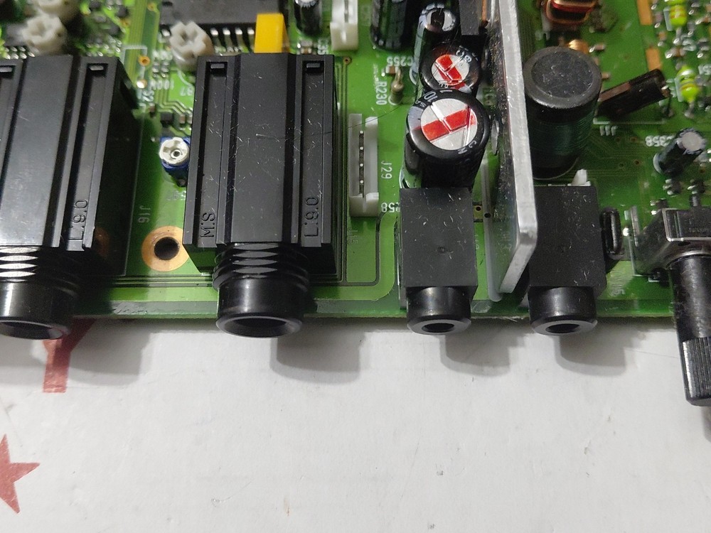 ICOM IC-736 Transceiver Main circuit board Untested