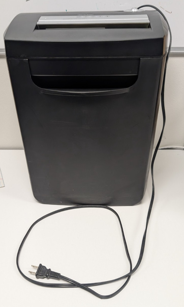 Aurora AS1002X Black Paper Document CD Shredder 10 Sheets [USA]