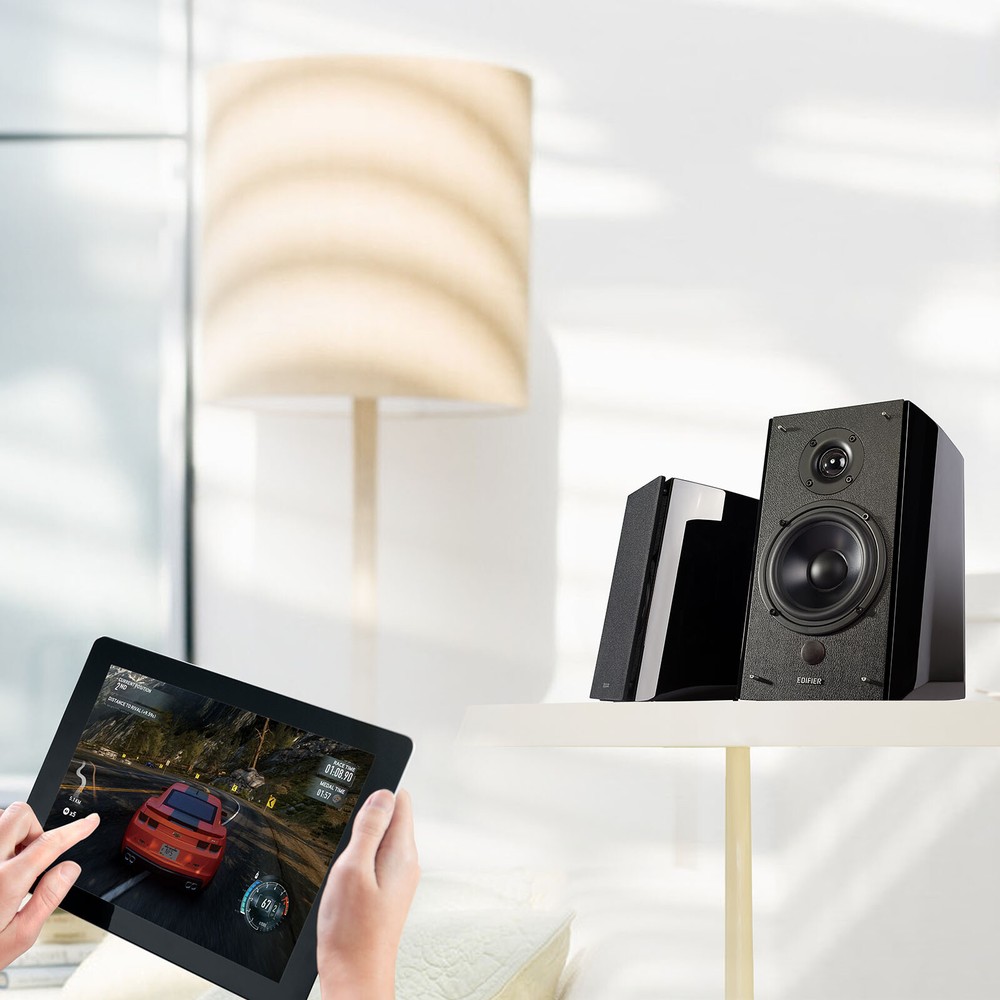 Edifier R2000DB Classic Bluetooth Bookshelf Speakers Remote Control Optical RCA