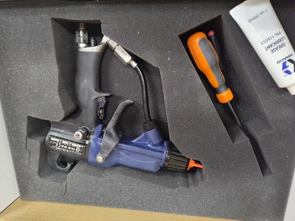 GRACO PRO XP 60 AA ELECTROSTATIC PAINT GUN💲 SUPER BUY 💲LOOK