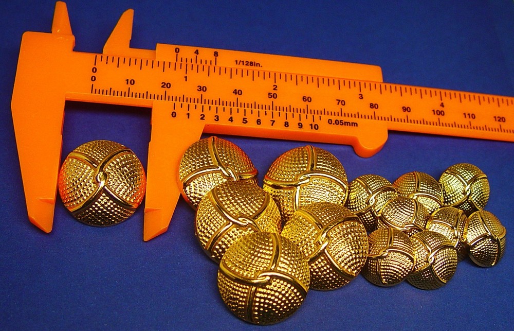 ZARA REPLACEMENT BUTTONS 14 Gold Tone solid metal buttons Good Used Condition