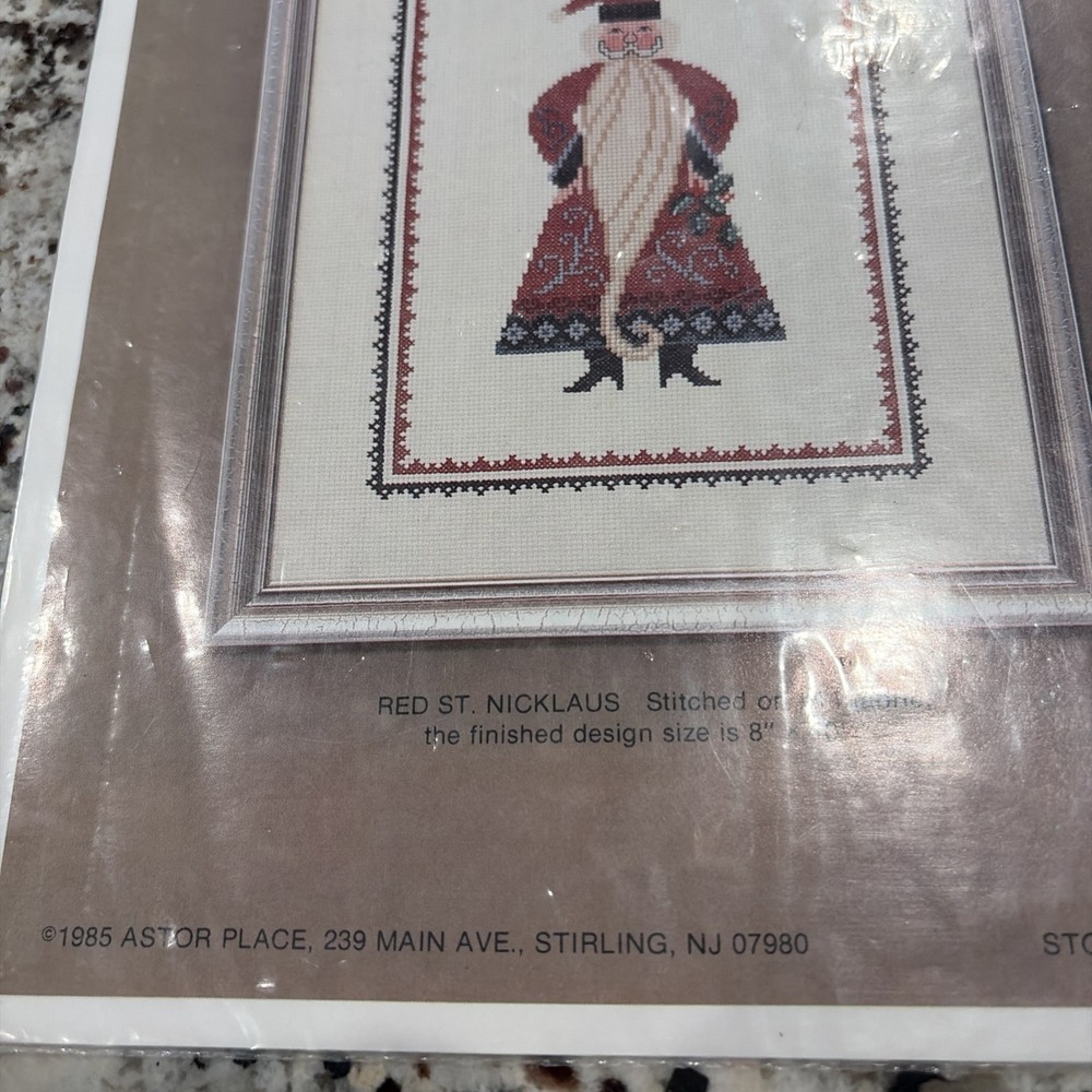 Astor Place Red St. Nicklaus Counted Cross Stitch Pattern Graph Christmas