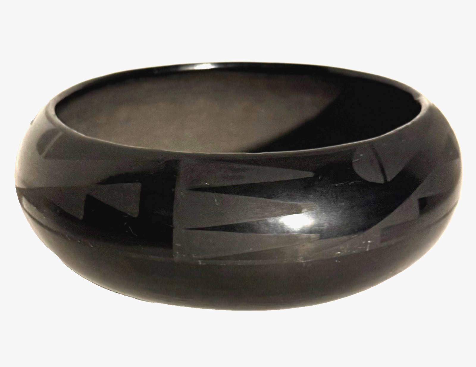 MARIA MARTINEZ (1887-1980), CLASSIC “MARIE” BLACK-ON-BLACK 9” POTTERY BOWL