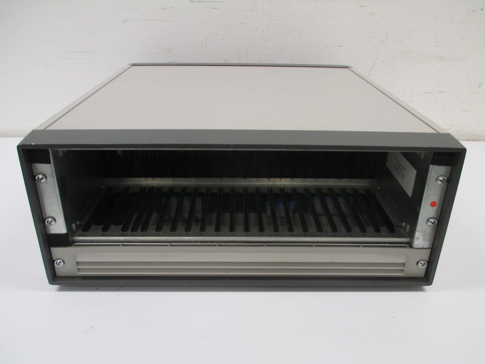 CadCom LineMaster TLM-3000A Chassis Only