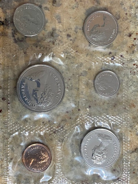 1981 CANADA UNCIRCULATED 6 COINS MINT SET, ENVELOPE AND COA