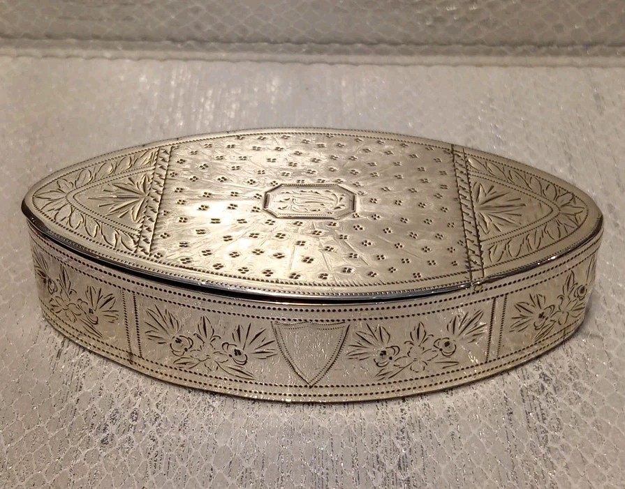 Solid Silver Snuff Box Samuel Pemberton 1792 Birmingham.