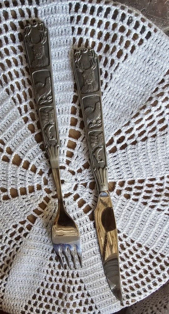 Hardanger Bestikk Serving Platter Includes Original Box w/Pewter Knife & Fork ❄️