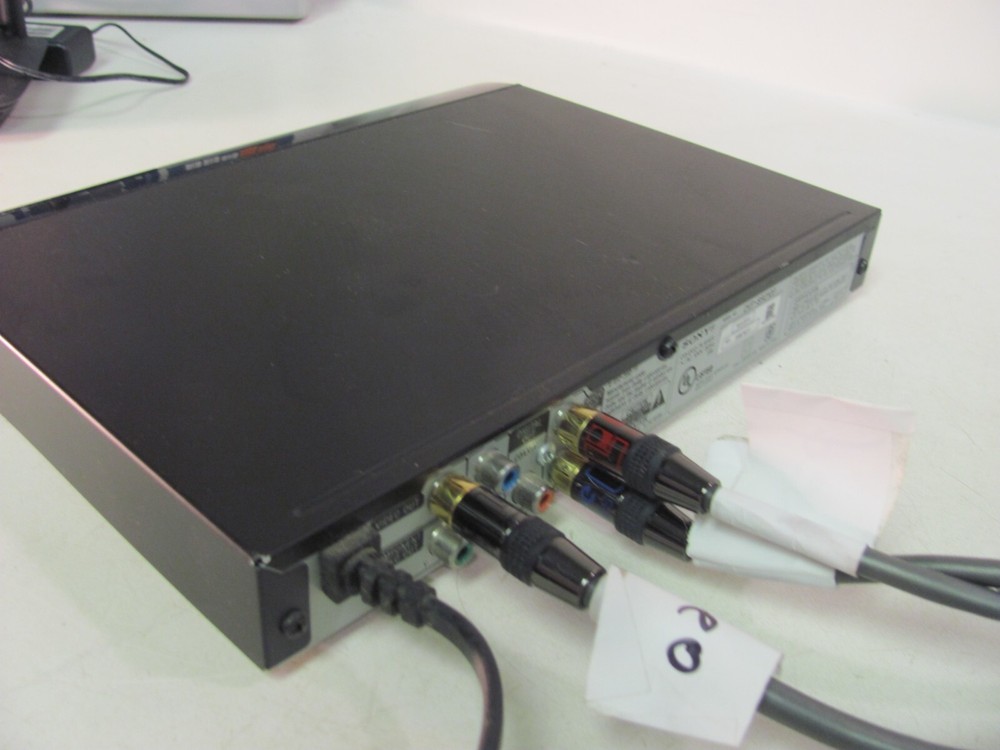 Sony DVP-SR210P DVD Player