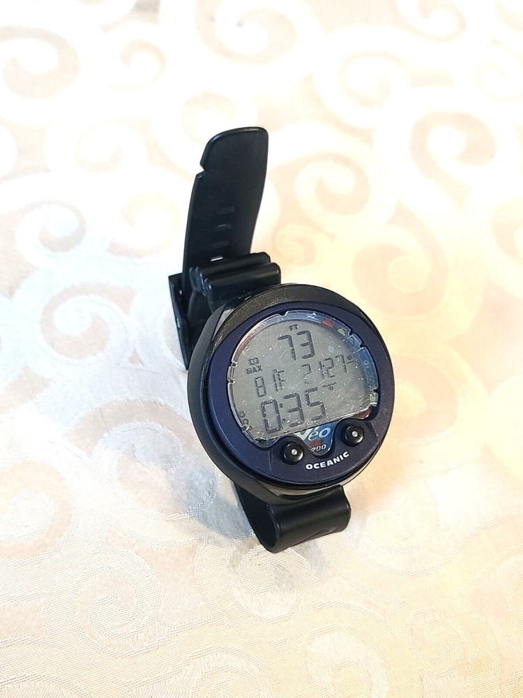 Oceanic Veo 200 Dive Computer - Scuba Diving - New Battery.