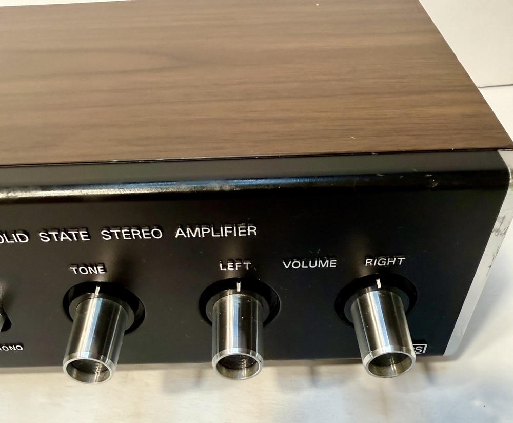 Realistic SA-10 Vintage Solid State Stereo Amplifier # 31-1982B Untested, Read