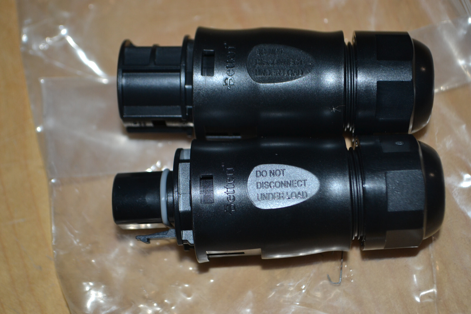 Betteri BC01 Socket Plug Set Photovoltaic Connector 8.5x5x2cm ABS AC Male/female