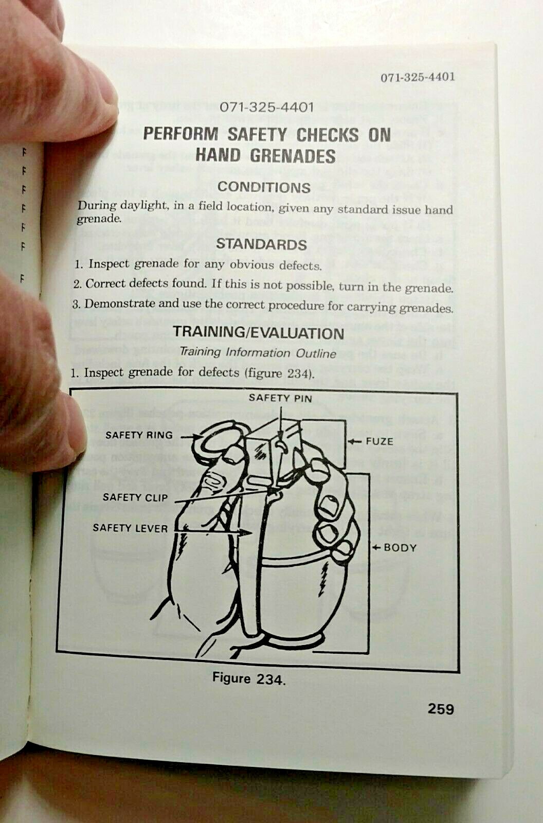 1985 Soldier's Manual of Common Tasks STP 21-1-SMCT, Skill Level 1, Used