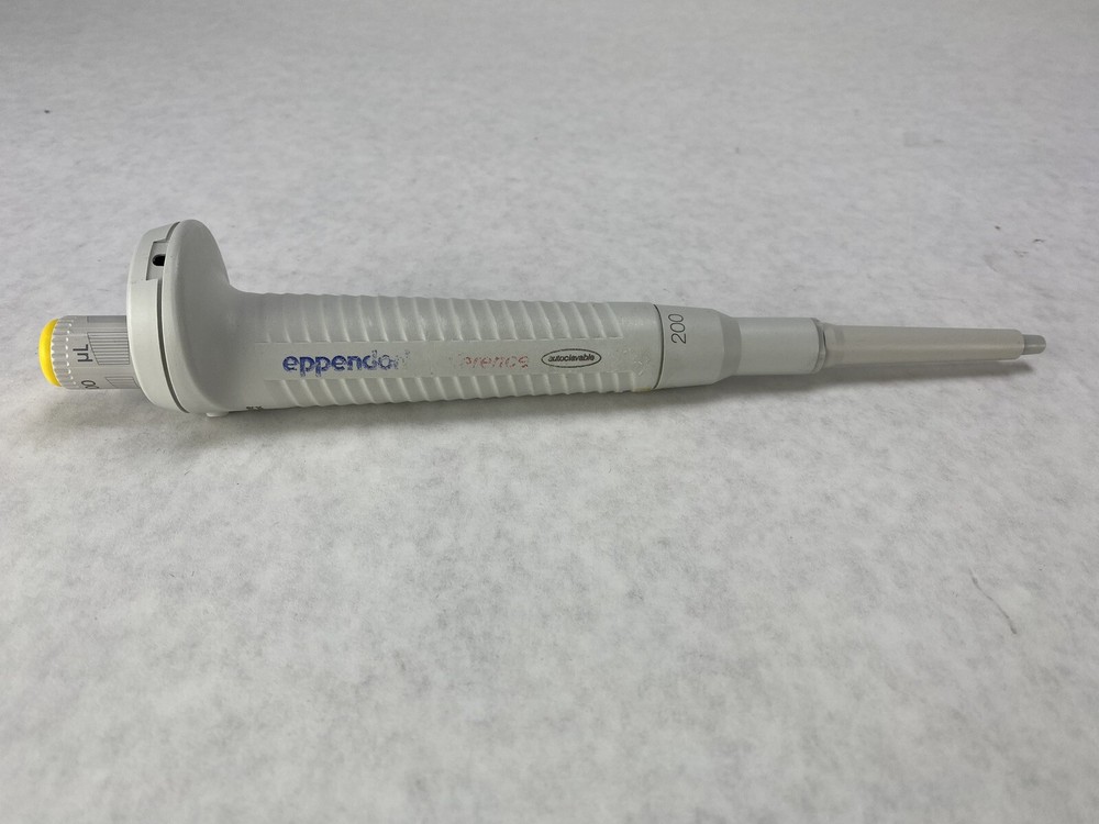 Eppendorf Reference Adjustable Volume Single Channel Pipette 50-200 uL