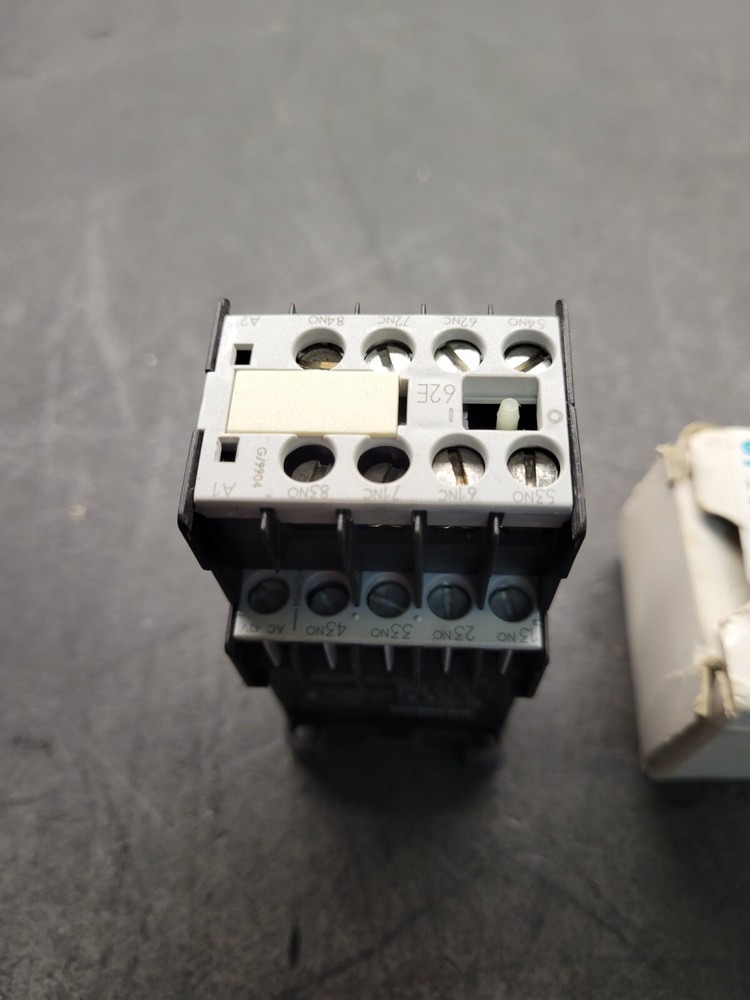 Siemens 3TH22-62-0AD2 Relay
