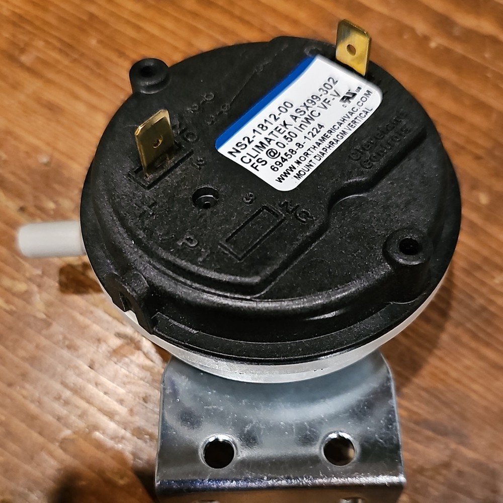ClimaTek ASX99-302 SPST Pressure Switch