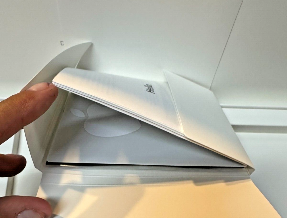 Apple A1243 Wired USB Keyboard & A1152 Mighty Mouse Box Set Sealed