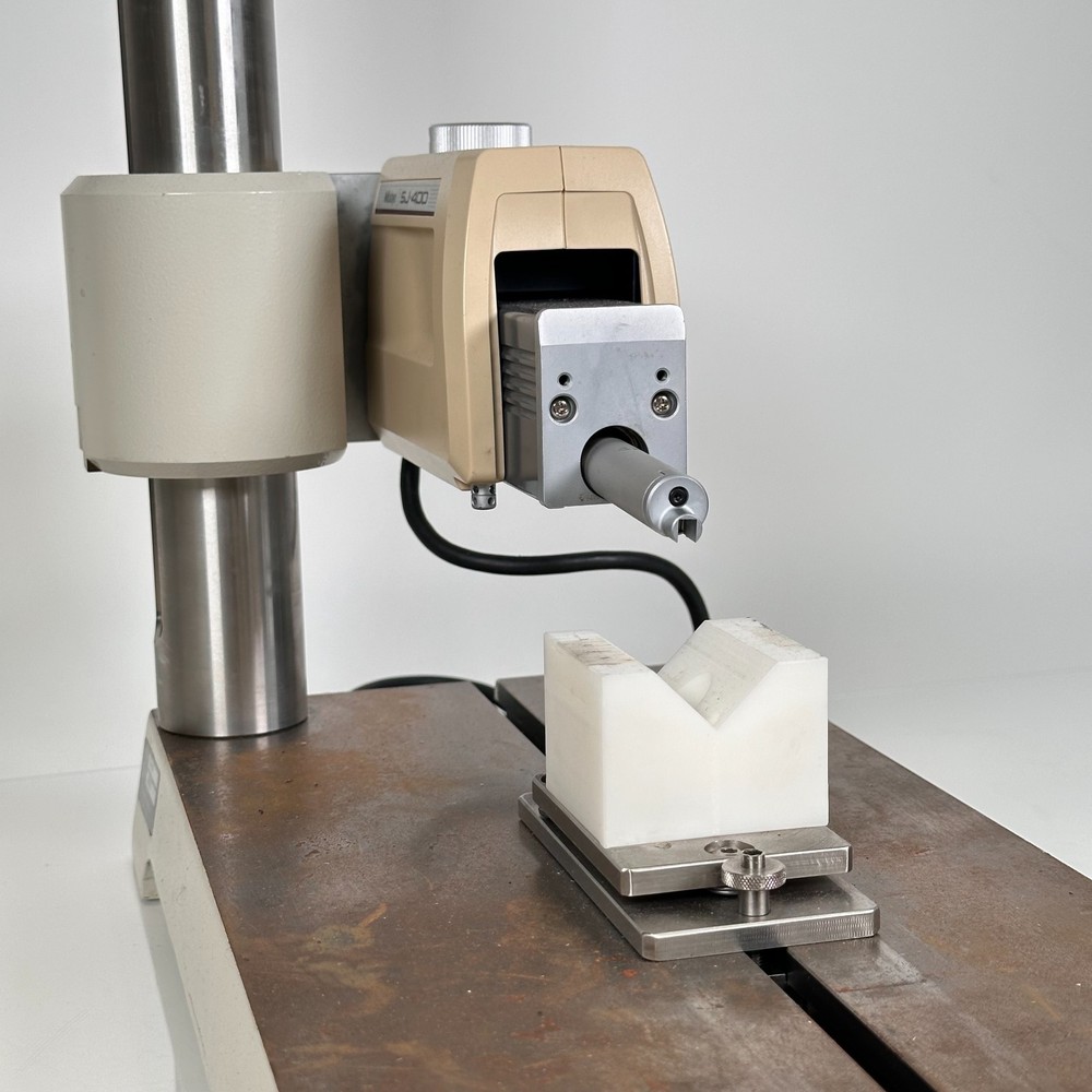 Mitutoyo SJ-400 Surface Roughness Tester